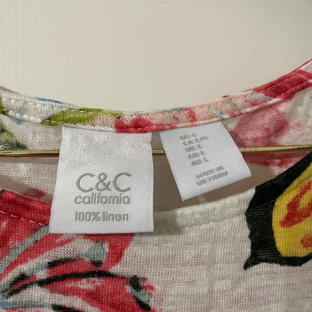 C&C California 100% Linen Tropical Fruit Print Top - Large - Picture 3 of 6